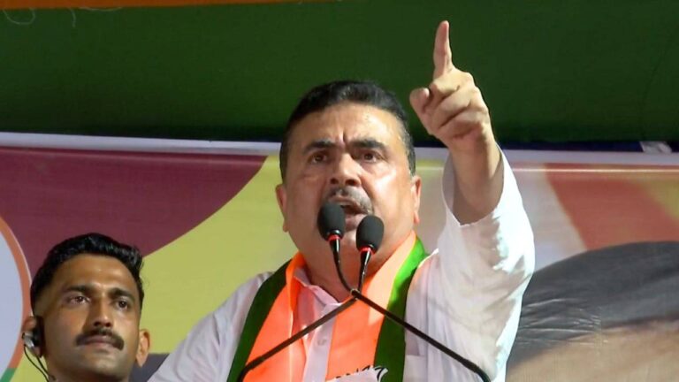 যাদবপুর সাফ করার হুঁশিয়ারি দিলেন বিরোধী দলনেতা শুভেন্দু অধিকারী !