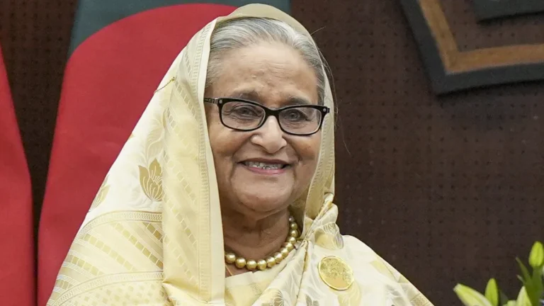 ভোট দিতে পারবেন না হাসিনা ! বাদ তার পরিবার