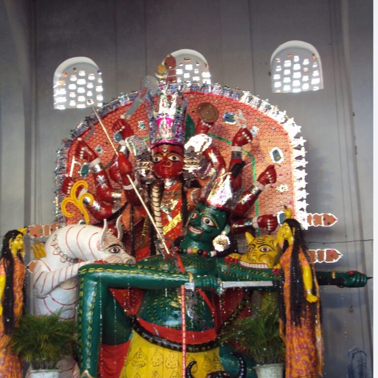 ভয়ংকর রূপ তার, কেন ভয়ংকরী কোচবিহারের বড় দেবী