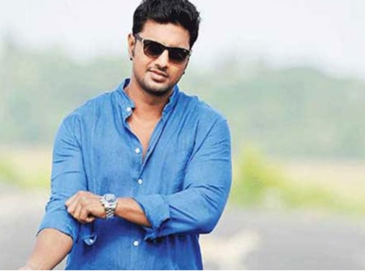 উত্তরবঙ্গে পৌঁছে গেল দেবের ত্রাণ, বানভাসি মানুষের পাশে রঘু ডাকাত